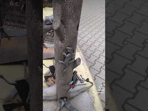 А куда тебя твой язык приведёт? #язык #житомир #глобал #украина #инсталляция #экскурсия #lenabloher