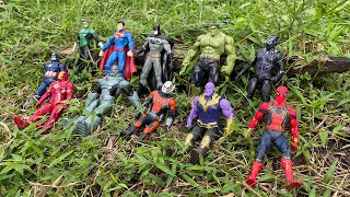 AVANGERS vs JUSTICE LEAGUE, SPIDER MAN, SUPER MAN, IRON MAN, THANOS, BATMAN, ANT MAN.