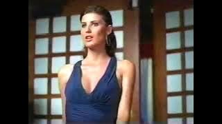 2006 Jergens Commercial: Attractive Woman Seeking Attention at a Bar - Aired September 24, 2006