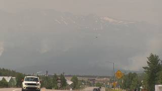 Crews work to contain multiple wildfires burning in Colorado