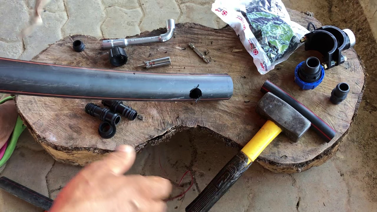 การต่อเมนท์กับท่อแขนงPE. (ระบบน้ำในสวนอัตโนมัติโดยช่างเล็ก0891808878)