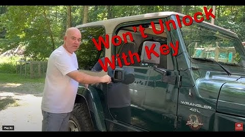 Jeep wrangler back door wont lock