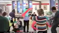 Early childhood music classes from Brighter Minds Music (formerly Musikgarten of Minnehaha Falls)  - Durasi: 2.40. 