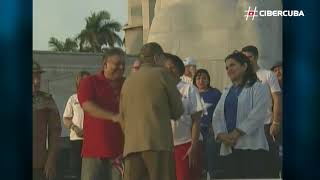 Raúl Castro niega el saludo a Ramiro Valdés