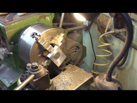 Machining an offset