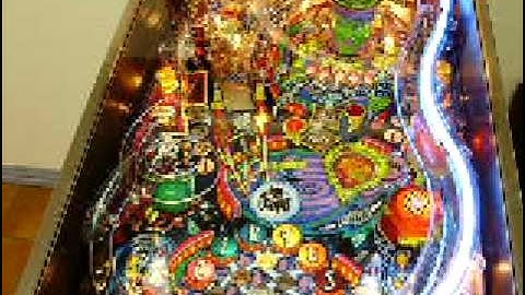 CIRCUS VOLTAIRE PINBALL MACHINE by BALLY