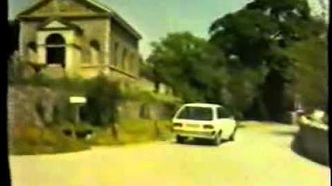 1977 Chrysler Sunbeam featuring Petula Clark