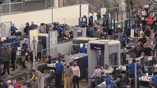 Thanksgiving Travel: Busy Weekend Expected At Denver International Airport