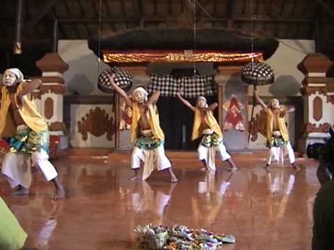 タリチュディル ( Tari Cedil・人気道化師チュディルの踊り ) PKB2009