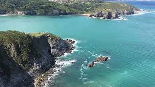 Ruta del Faro de Gorliz por la costa