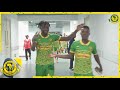 WALICHOKIFANYA WACHEZAJI WETU BAADA YA USHINDI DHIDI YA AZAM FC WALICHOKIFANYA WACHEZAJI WETU BAADA YA USHINDI DHIDI YA AZAM FC