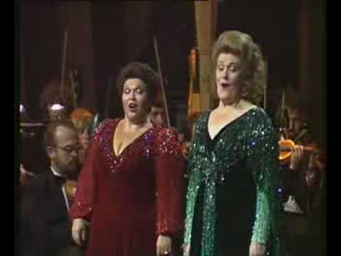 Dame Joan Sutherland & Marilyn Horne - The Flower Duet