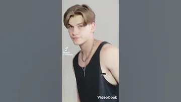 من برأيكم الاجمل عن رائي كلهم تيم تين نيت تايلر كريس زاك لايك اشتراك 
