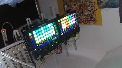 AchenbacH plays "SciurinaE" (Dual Novation Circuit Track)