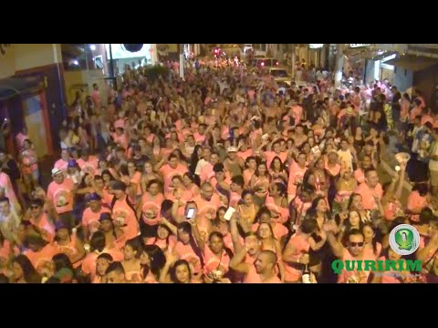 16 anos de história: Bloco C.D.C. arrasta multidão no carnaval de Quiririm