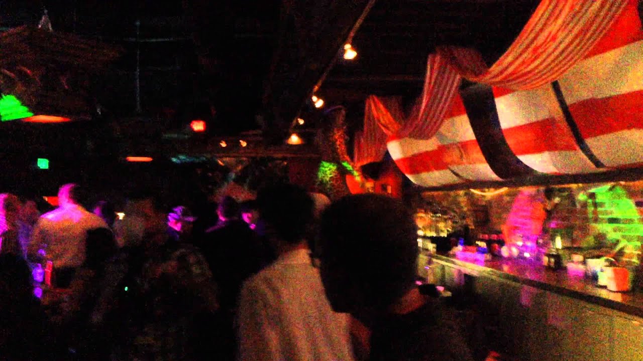 2014 louisville ky 4th street live halloween costume party 005 YouTube