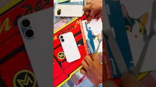 iPhone 17 Skin install #accessories #tempered #sumitmobile #cover #phonecase #mobile #backprotector