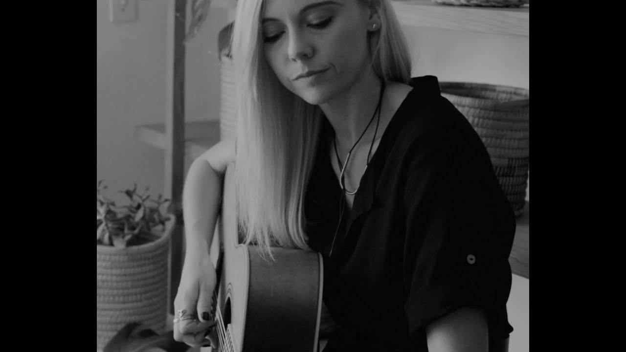 Elisabeth-Sue - Free Me