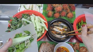 BÁNH TRÁNG CUỐN CÁ NỤC.CANH MƯỚP ĐẮNG ĐỘN CHẢ CÁ.