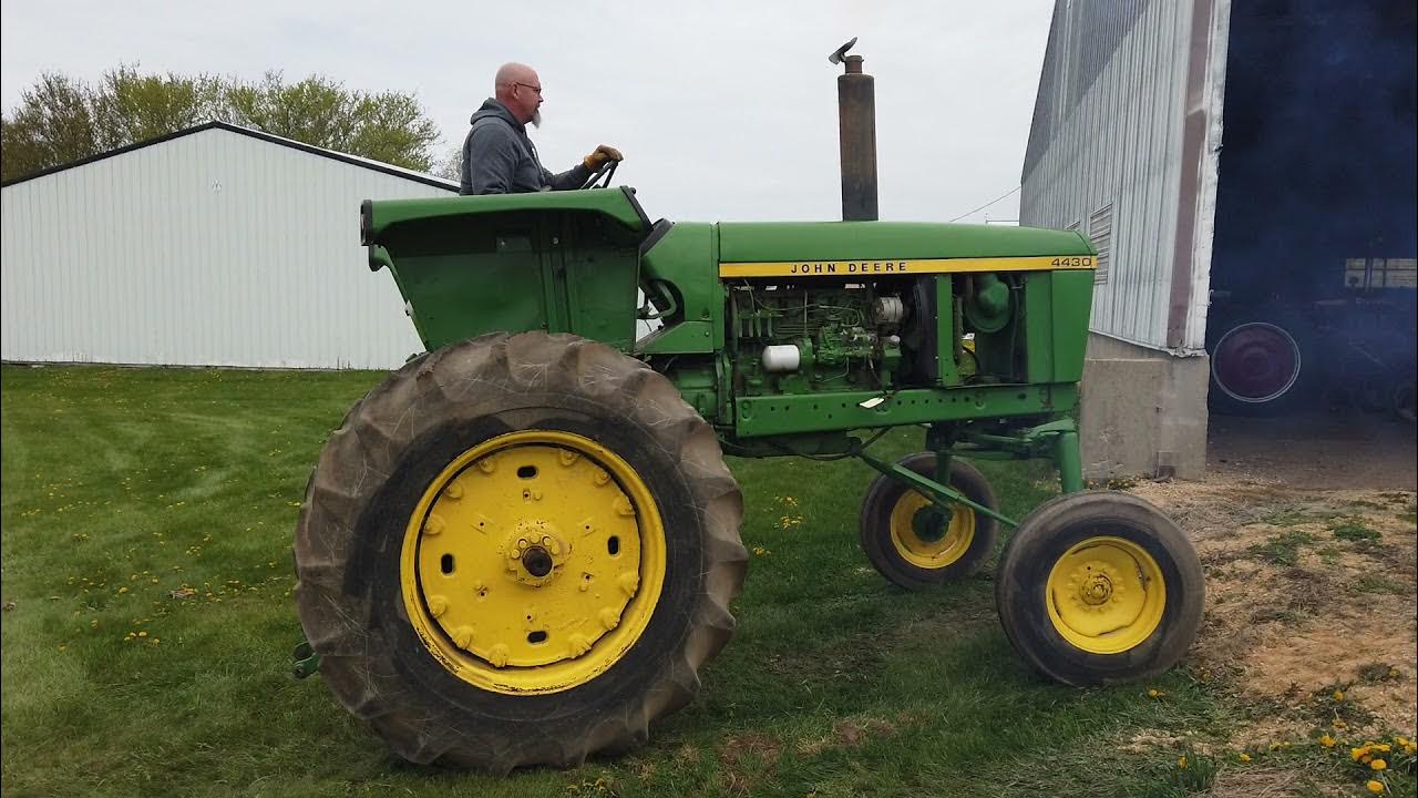 John Deere 4440 High Crop - Lot 60 - Van Merchant Collection