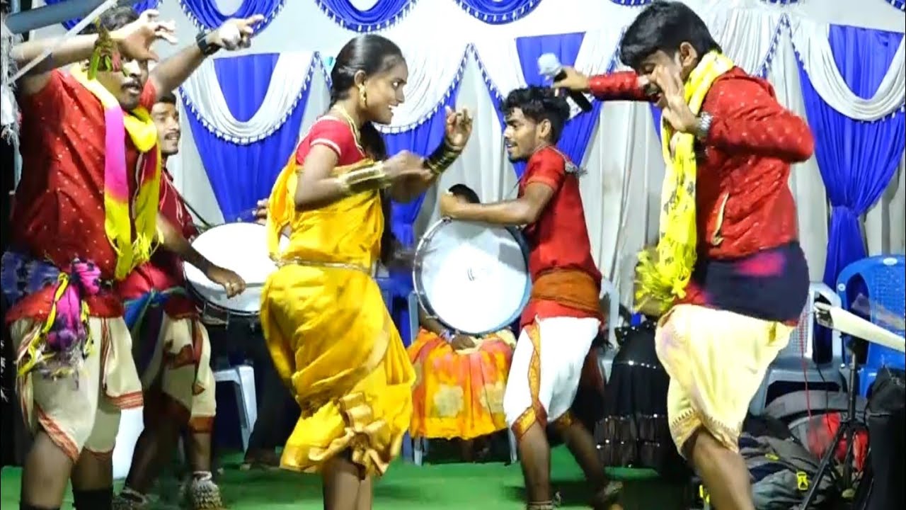 Relare Rela Folk Song By Raghu Team  Raallveedhilona Chinnadi
