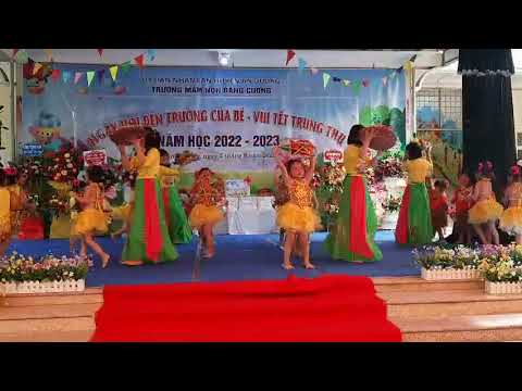 Trung thu của cá bé