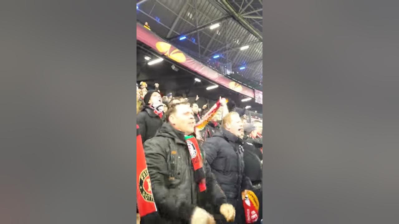 Feyenoord as roma dj Paul vak j