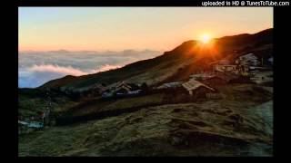 Pagalil-Pournami Karaiyoram