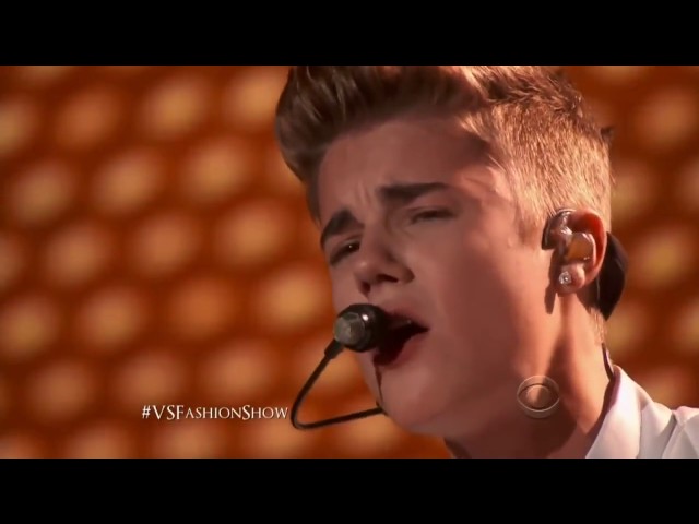 Victoria Secret 2012: Justin Bieber - Beauty and a Beat/ As long as you love me LIVE/HD class=