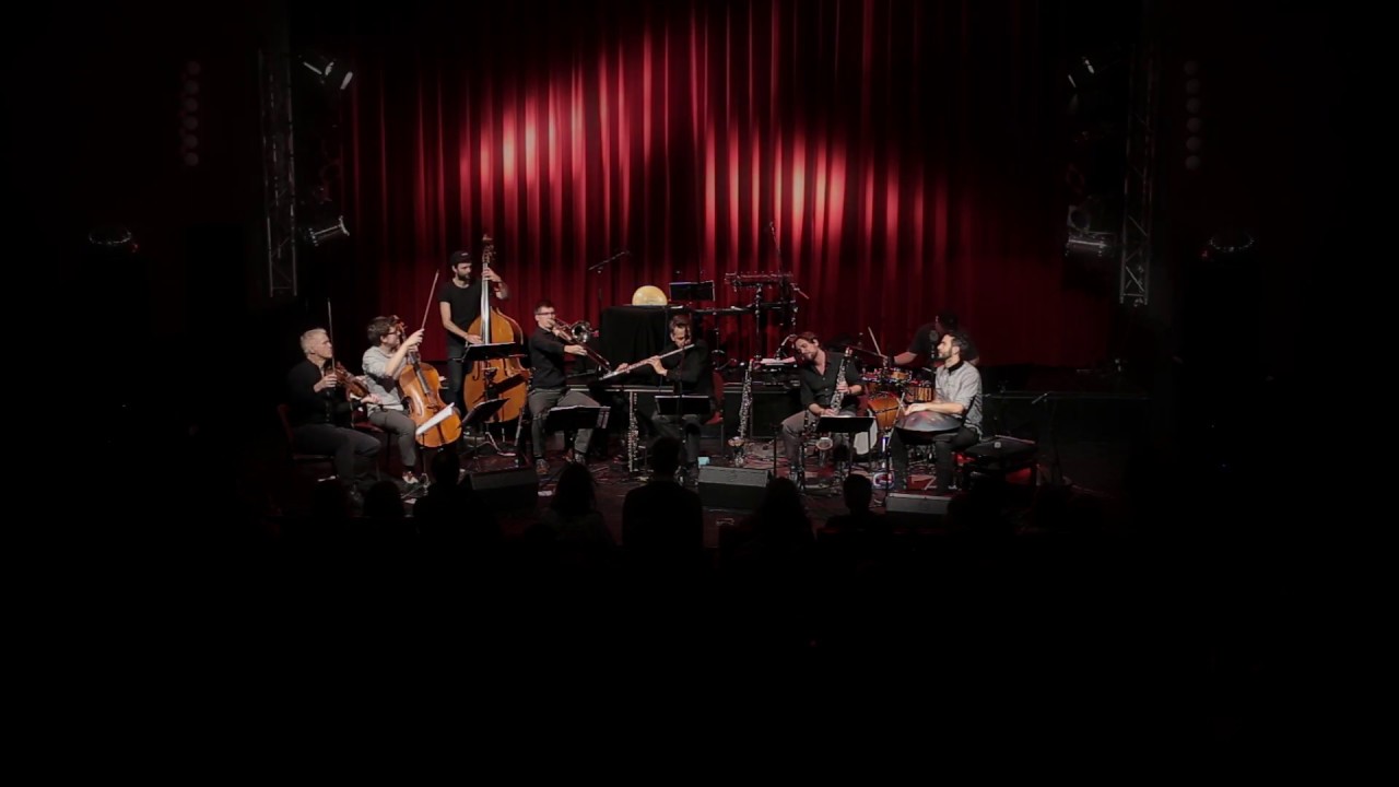 Manu Delago Ensemble - BFG (live)