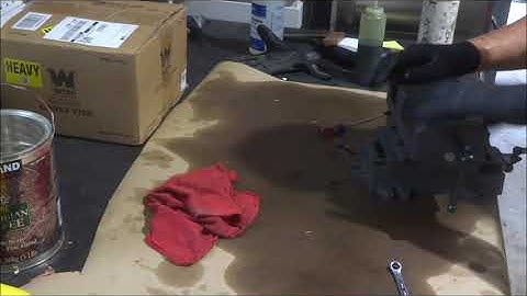 Wen 5" Cross Slide Vise Unboxing and Cleaning