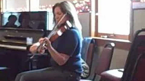 Cape Breton Fiddle: Wendy MacIsaac Plays Bog an Lochan and two reels