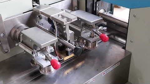 Automatic spoon feeder