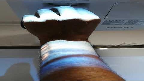 Banq projector and fingar touch module