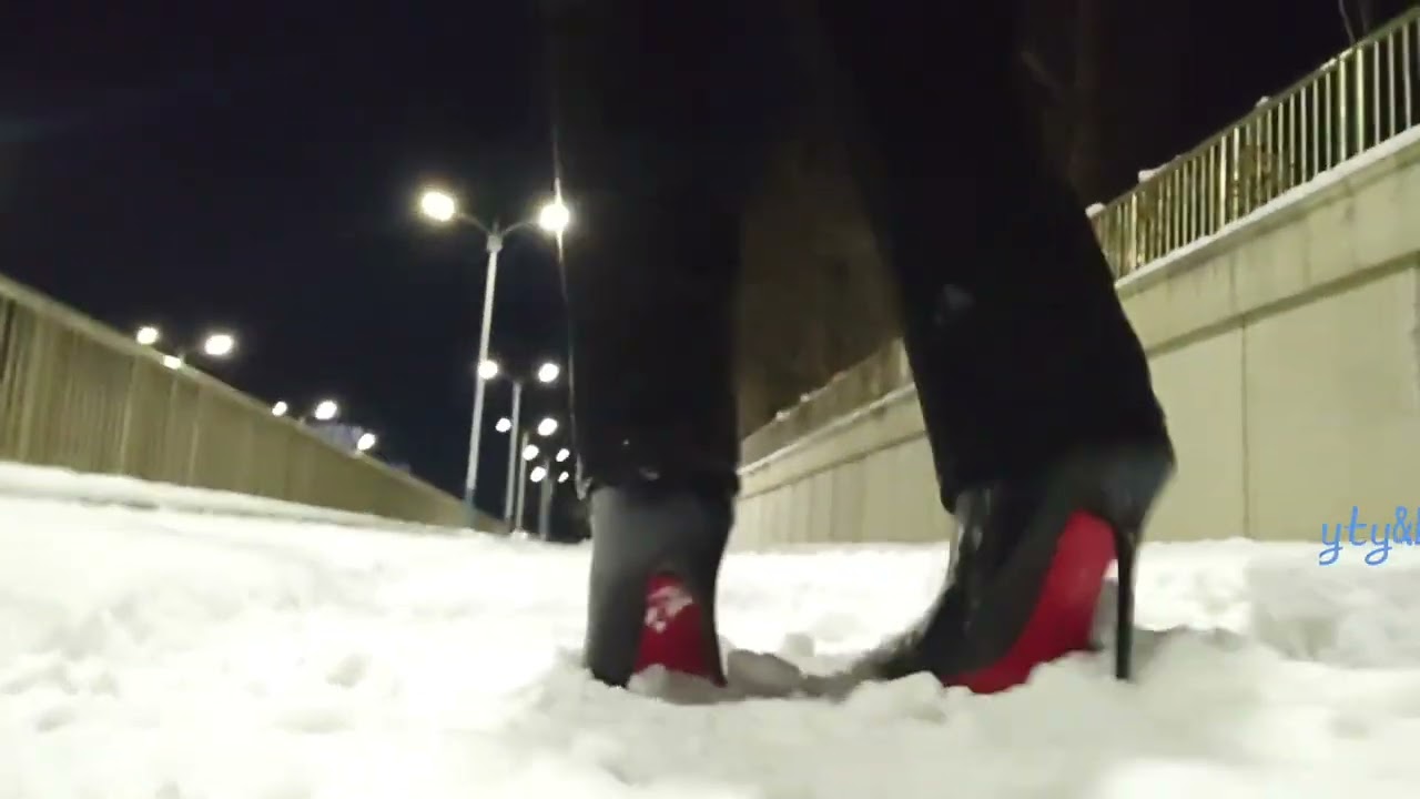 5.5inchheels inthe snow
