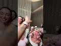 كلشي كان مذهل ورائع مع يومي والصبايا
