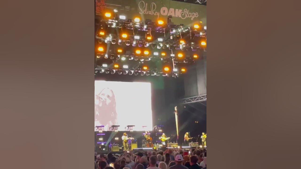 Billy Strings performs Dust in a Baggie live at #bourbonandbeyond  Festival. Louisville, KY 9-14-23