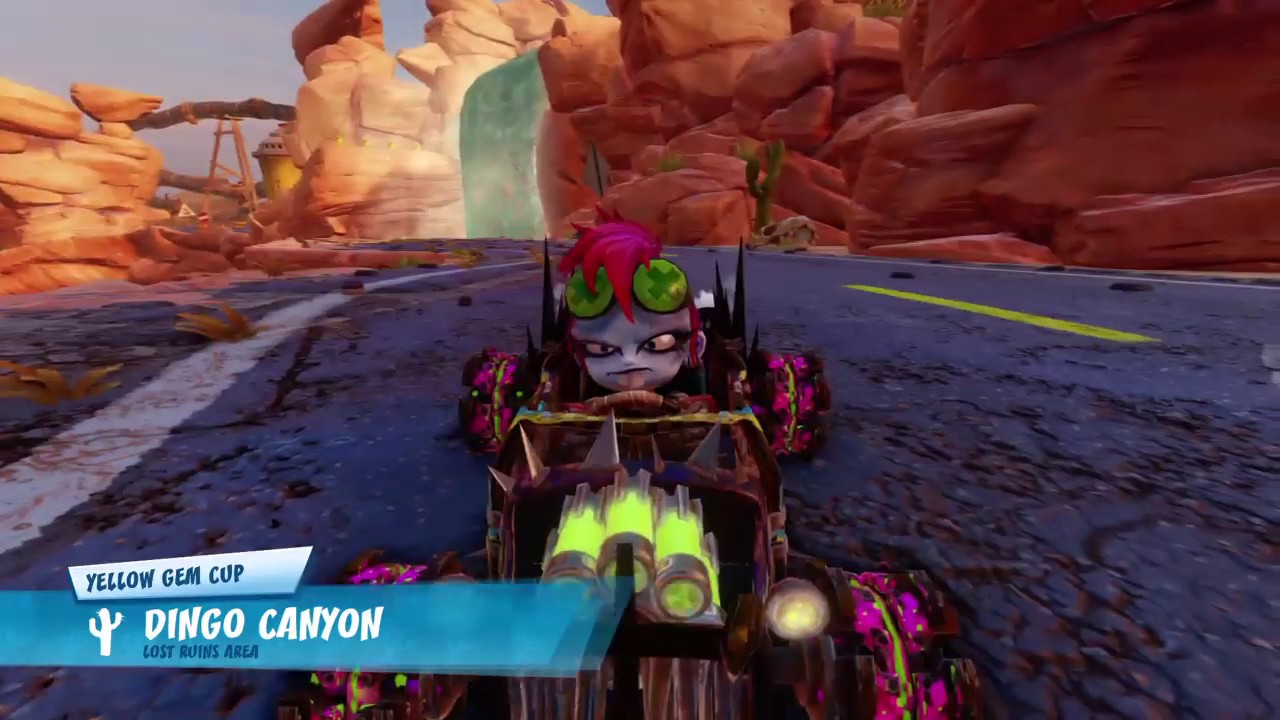 Crash™ Team Racing NitroFueled Gem Stone Valley (Yellow Gem Cup