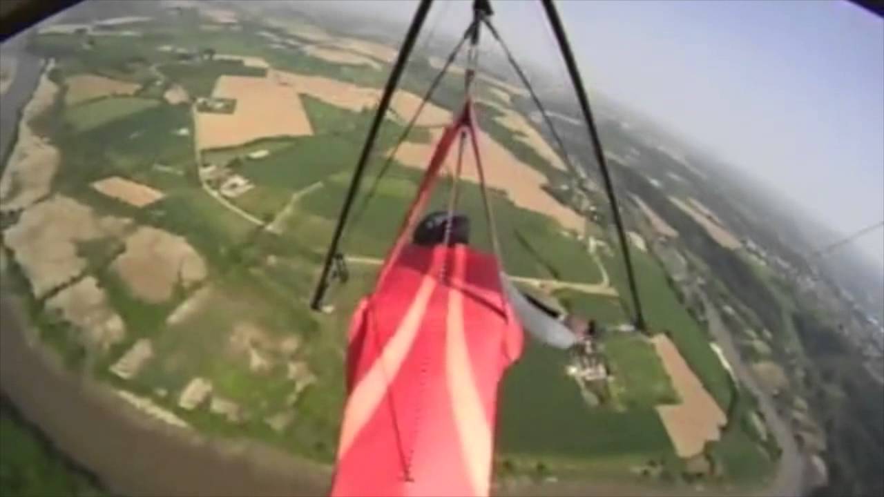 Hang Gliding - YouTube