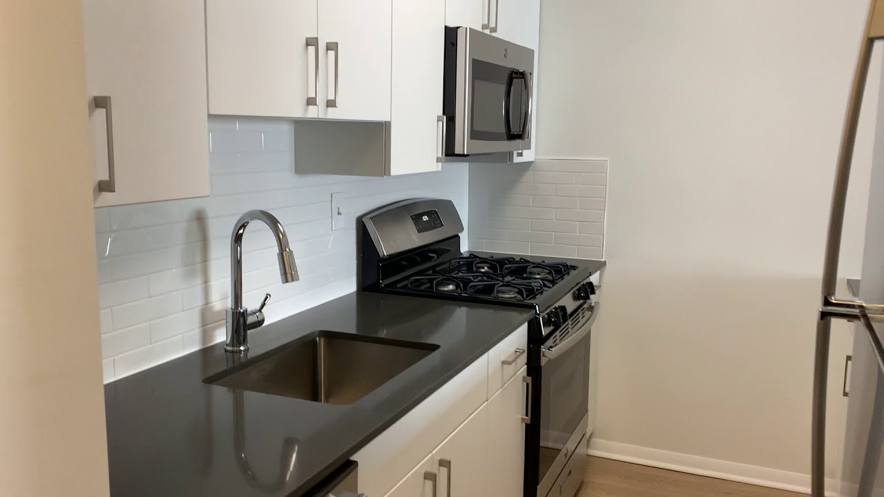 Emerson Place Apartments - Boston - H/J 1 Emerson - 15H