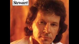 This Old Heart Won't Let Go  =Gary Stewart