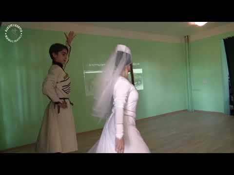 ანსამბლი ,,მამულიშვილი'' 106 საჯარო სკოლაში ცეკვა ,,ქართული'' 17-09-2018