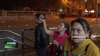 Kericuhan pecah di barcelona. kota wisata ini sudah tiga hari diwarnai
kekerasan, pasca ditahannya aktivis pro kemerdekaan. simak informasi
selengkapnya p...
