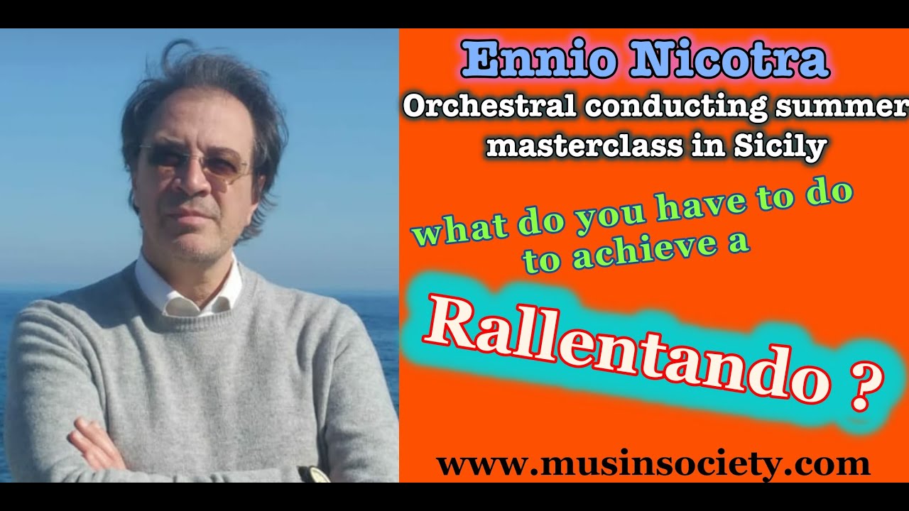 Learn conducting with Ennio Nicotra. Show rallentando slowing the gesture upwards