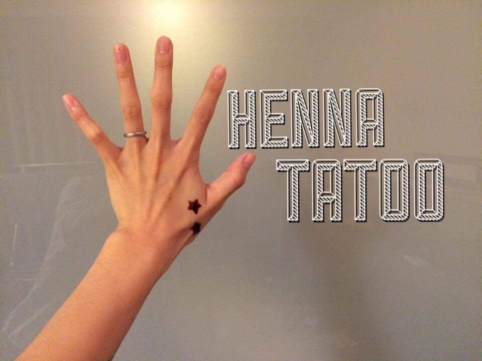 超簡単 消えるタトゥー ヘナタトゥーデザインと染め方 Henna Tatoo Youtube