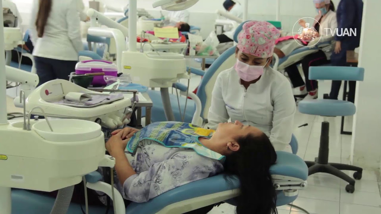 alumnos unison Unidad Académica de Odontología UAN