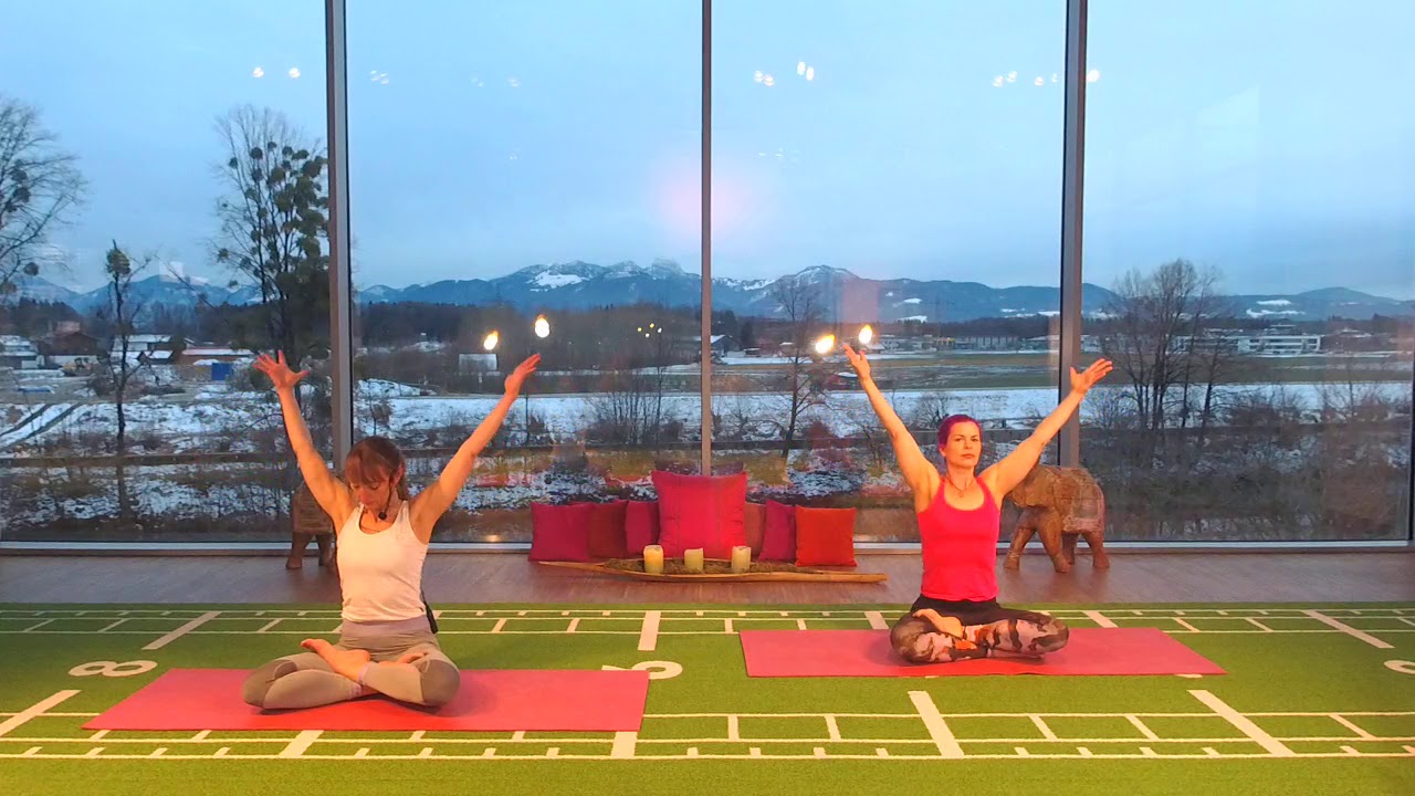 INNER STRENGTH YOGA mit Jasna & Stephanie ONLINE YOGA ONLINE KURSE