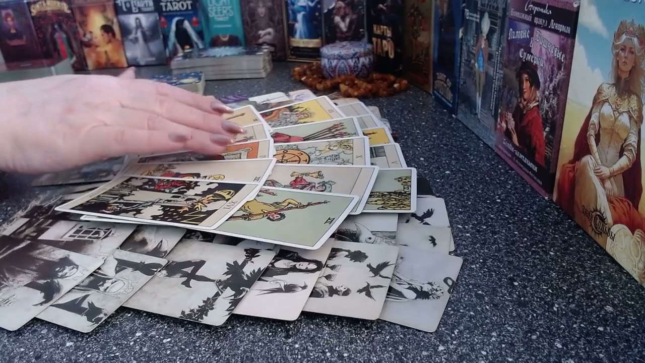 Таро для женщин💃⏳🤫 Ваше будущее и его будущее🔮 т. +79084810007 Telegram