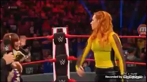 Asuka  uses green mist against Becky Lynch