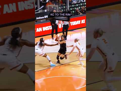 Kaitlyn Chen Goes Right at the Basket! 🔥💪 #wnba #goldenstatevalkyries #shorts